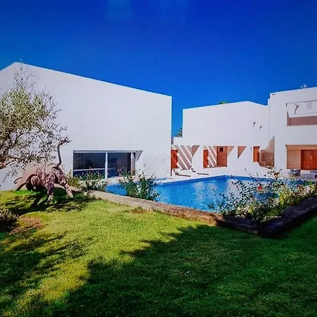 Front Line Modern Contemporary Chalet Denia